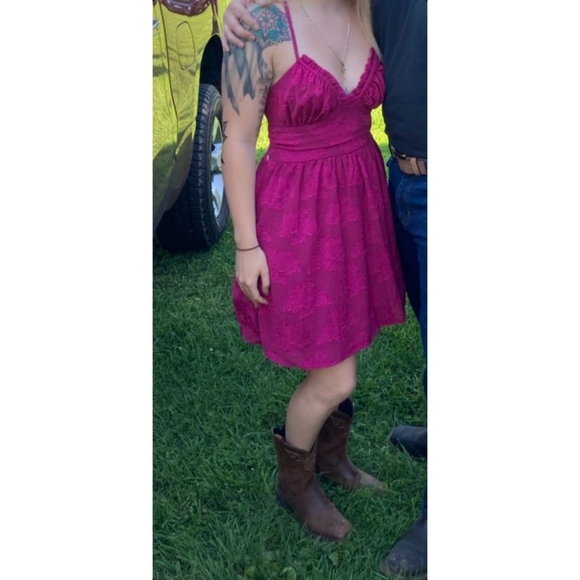 Pink/Magenta Dress - Picture 3 of 4